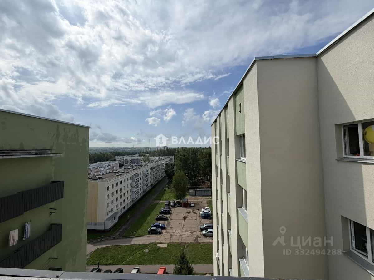 Россия, Республика Татарстан (Татарстан), Нижнекамск, проспект Вахитова, 15, фото 34