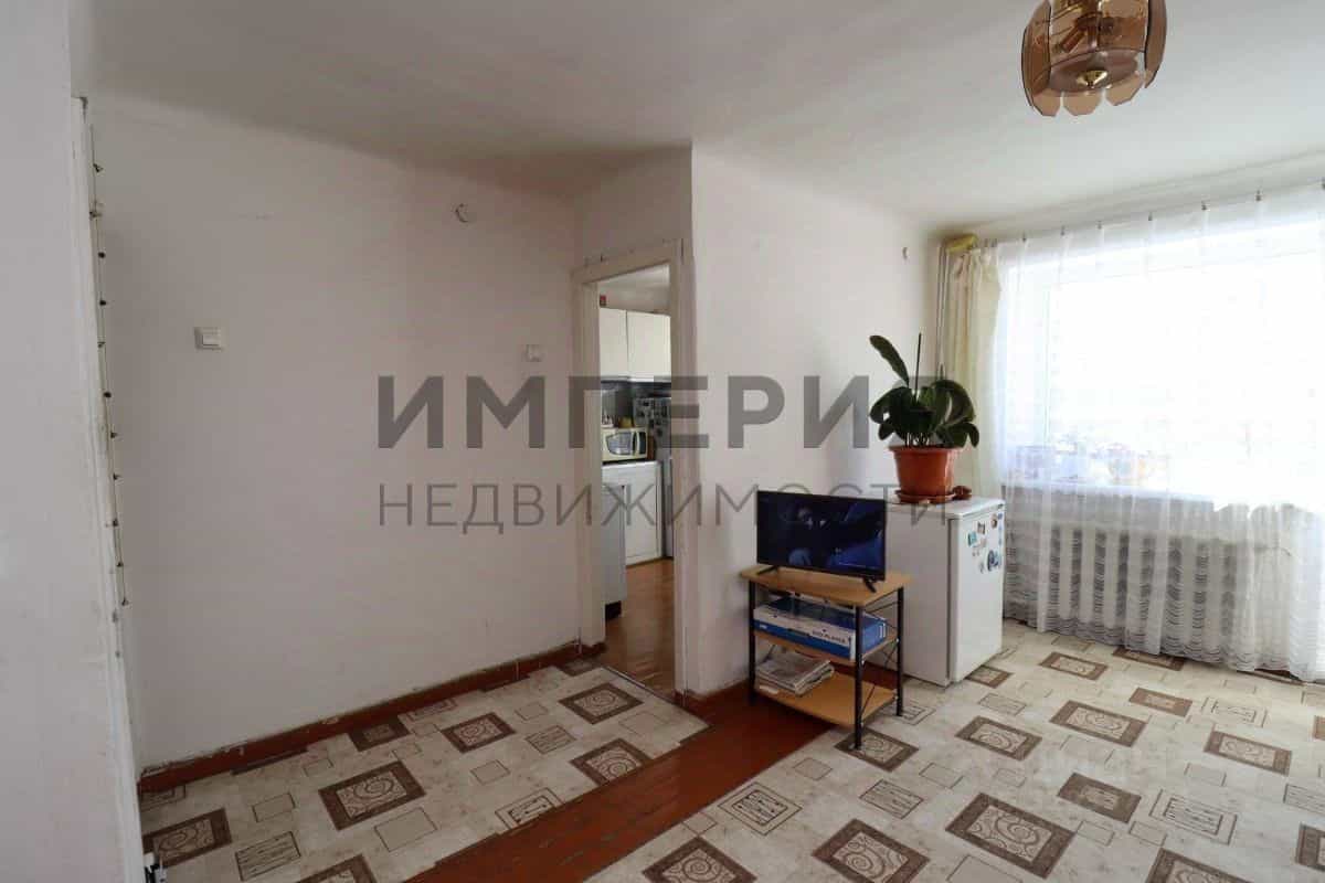 Россия, посёлок городского типа Сокол, улица Гагарина, 5, фото 6