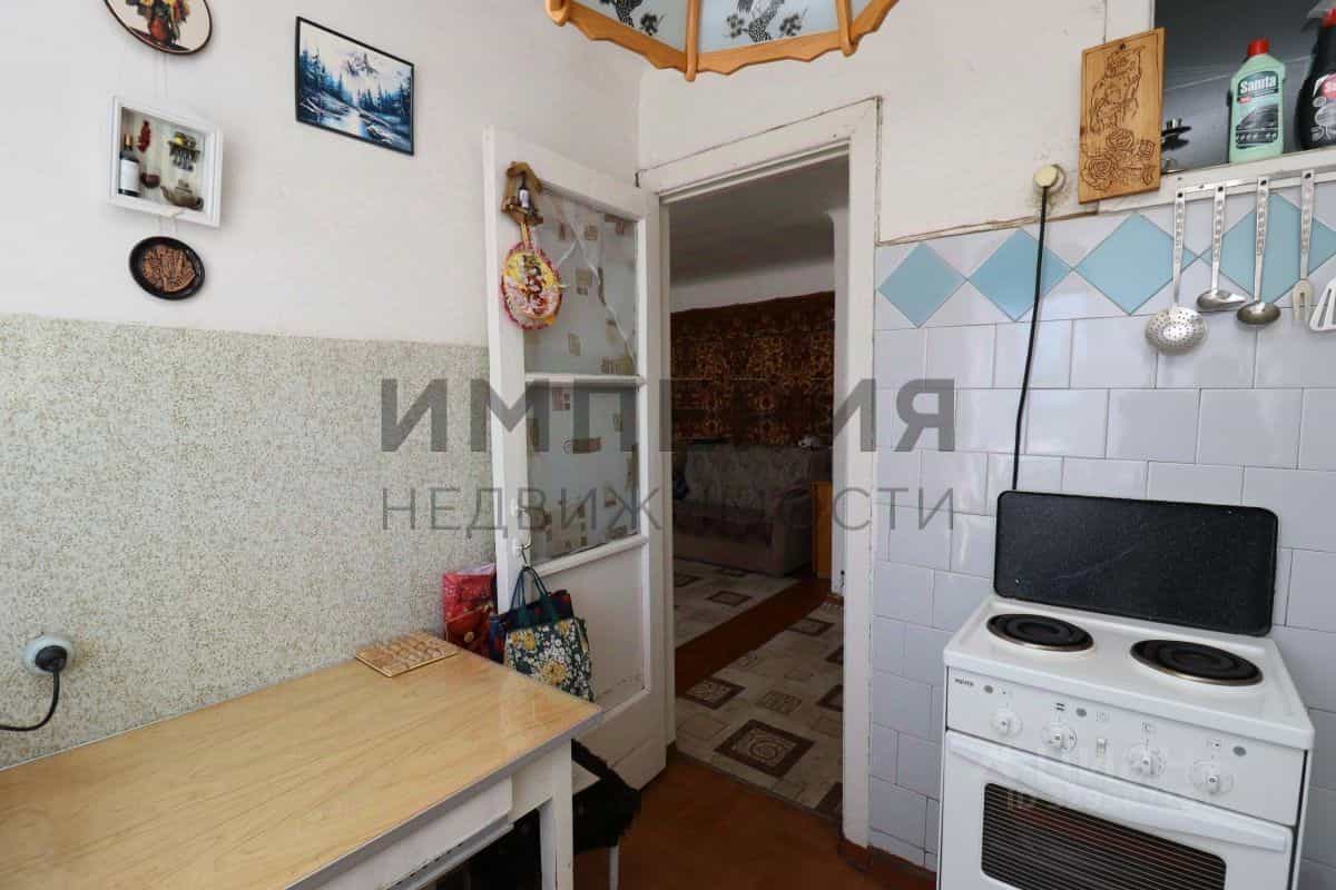 Россия, посёлок городского типа Сокол, улица Гагарина, 5, фото 11