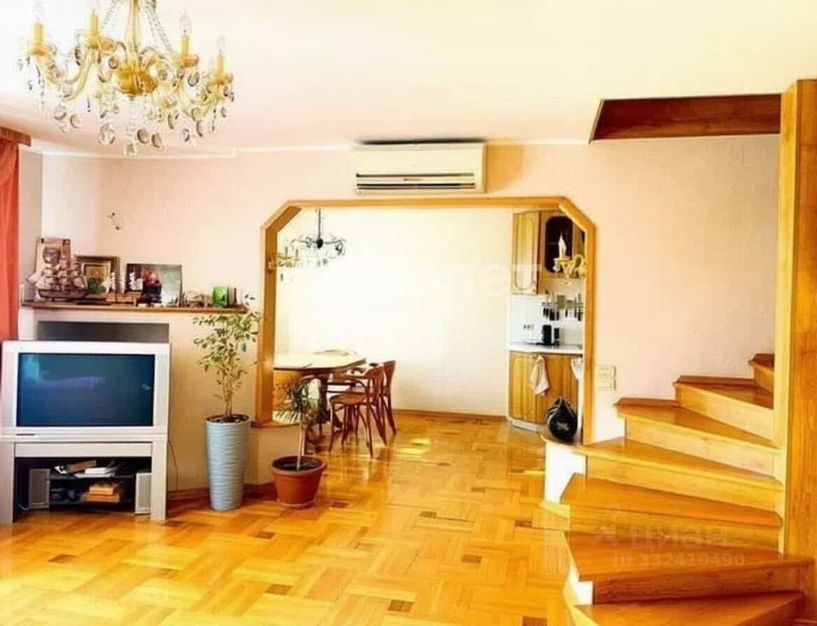 Россия, Челябинск, Набережная улица, 9