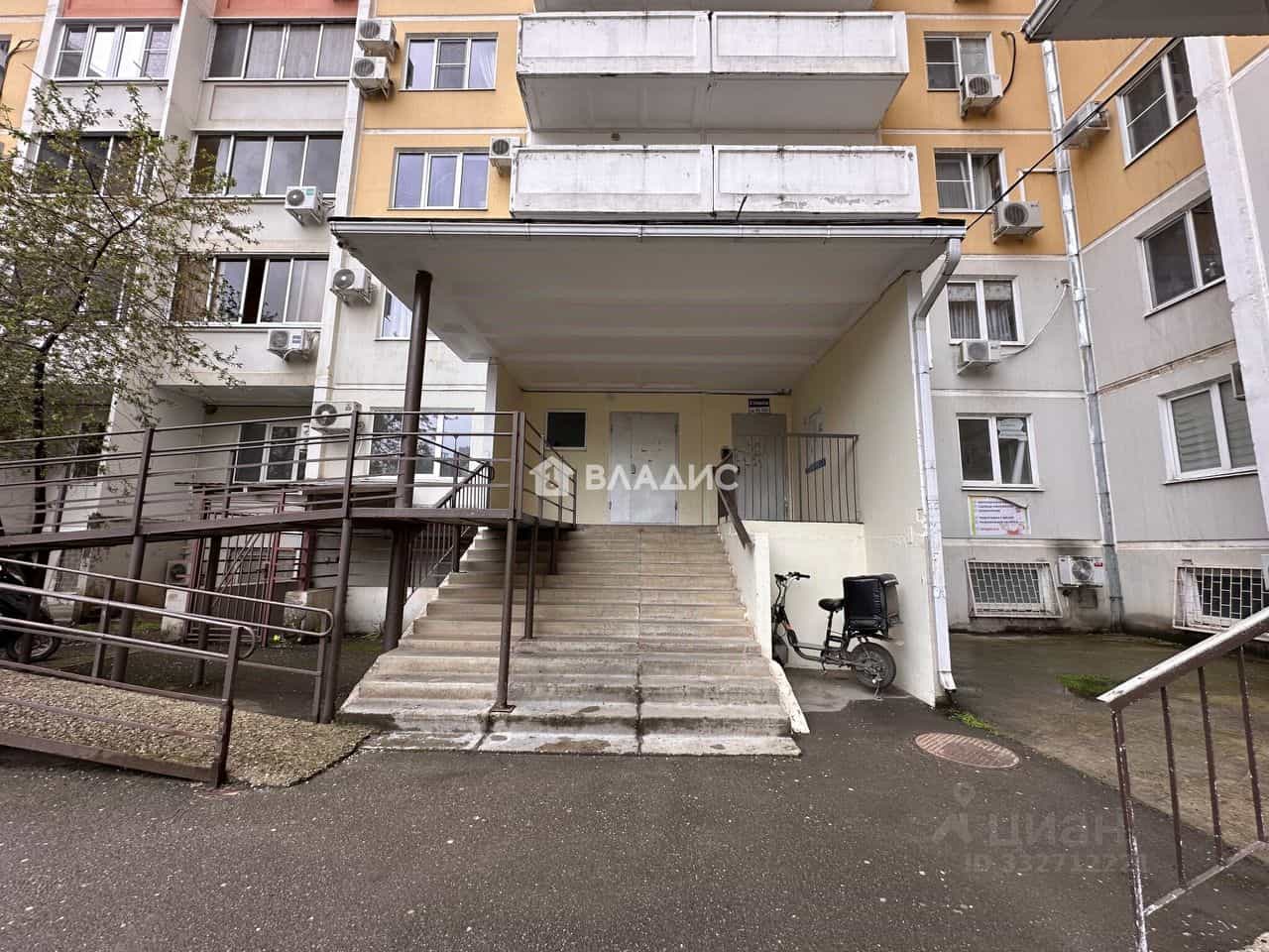 Россия, Краснодар, улица Репина, 32, фото 8
