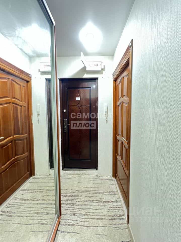 Россия, Ямало-Ненецкий автономный округ, Ноябрьск, проспект Мира, 57/55, фото 7