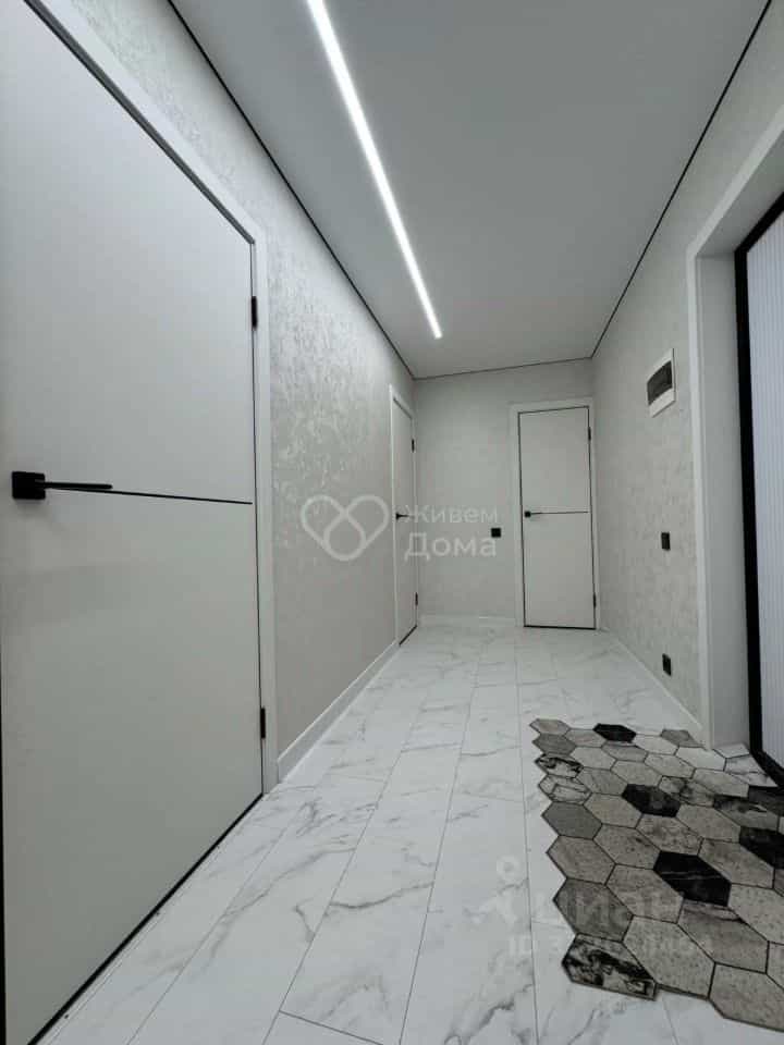 Россия, Волгоград, улица Расула Гамзатова, 21, фото 14