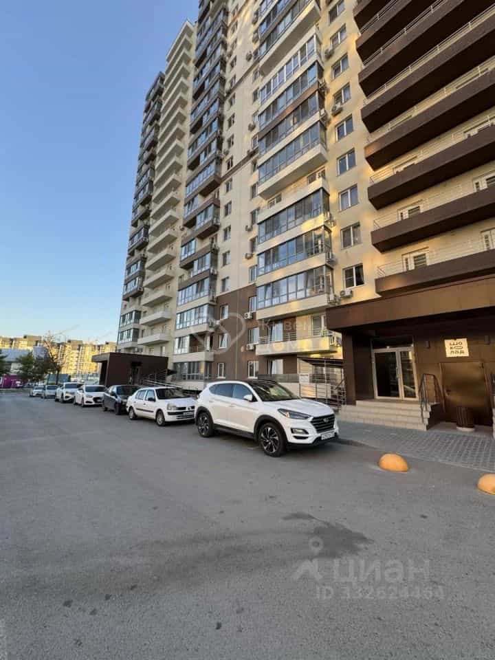 Россия, Волгоград, улица Расула Гамзатова, 21, фото 27