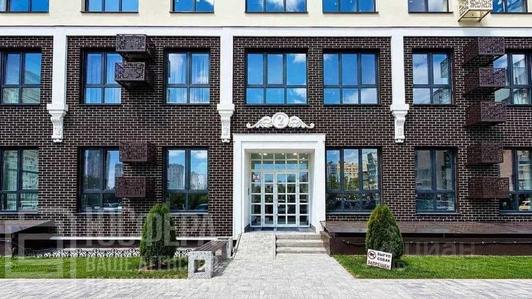 Россия, Волгоград, район Семь Ветров, бульвар 30-летия Победы, 19В, фото 11
