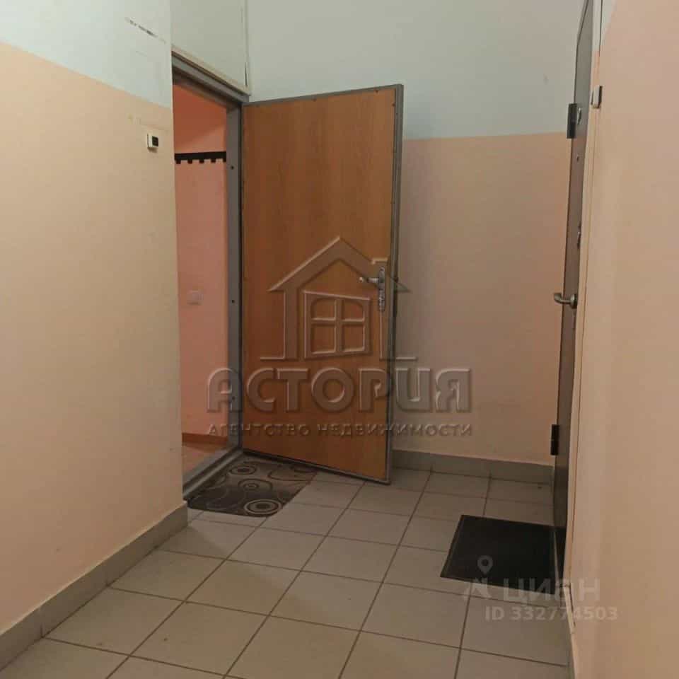 Россия, Красноярск, улица Академика Киренского, 24, фото 4