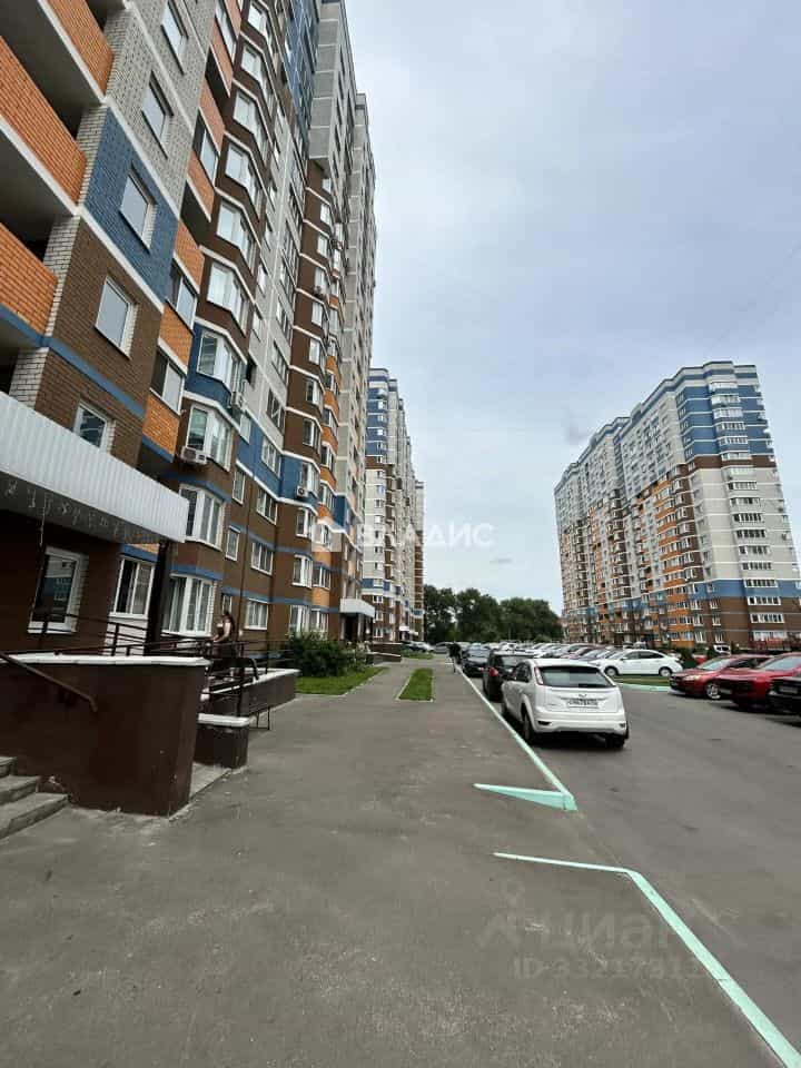 Россия, Брянск, улица Комарова, 53, фото 4