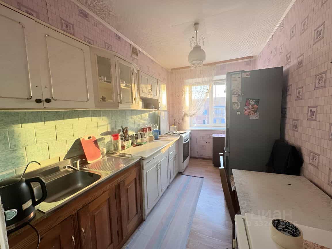 Россия, Омск, улица Алексея Полторацкого, 62, фото 8