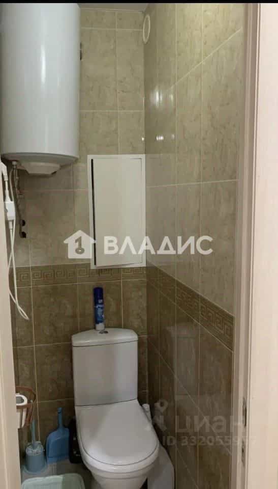Россия, Челябинск, улица Калинина, 13А, фото 10