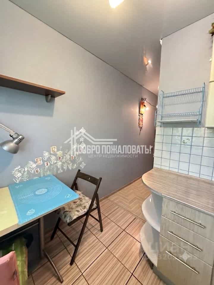 Россия, Республика Хакасия, Абакан, Советская улица, 47, фото 11