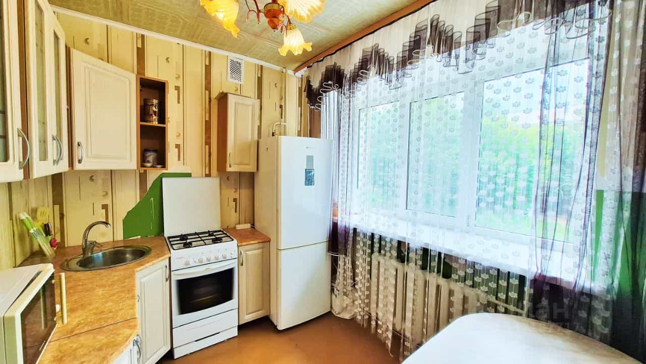 Россия, Оренбургская область, Гай, улица Ленина, 23А, фото 3
