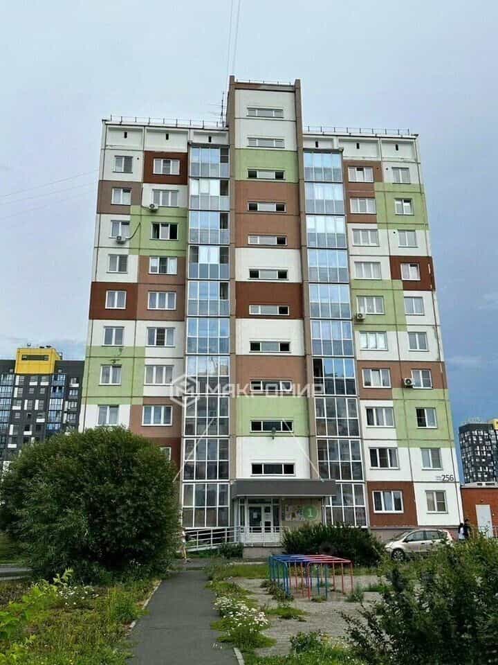 Россия, Новосибирск, улица Титова, 256, фото 12