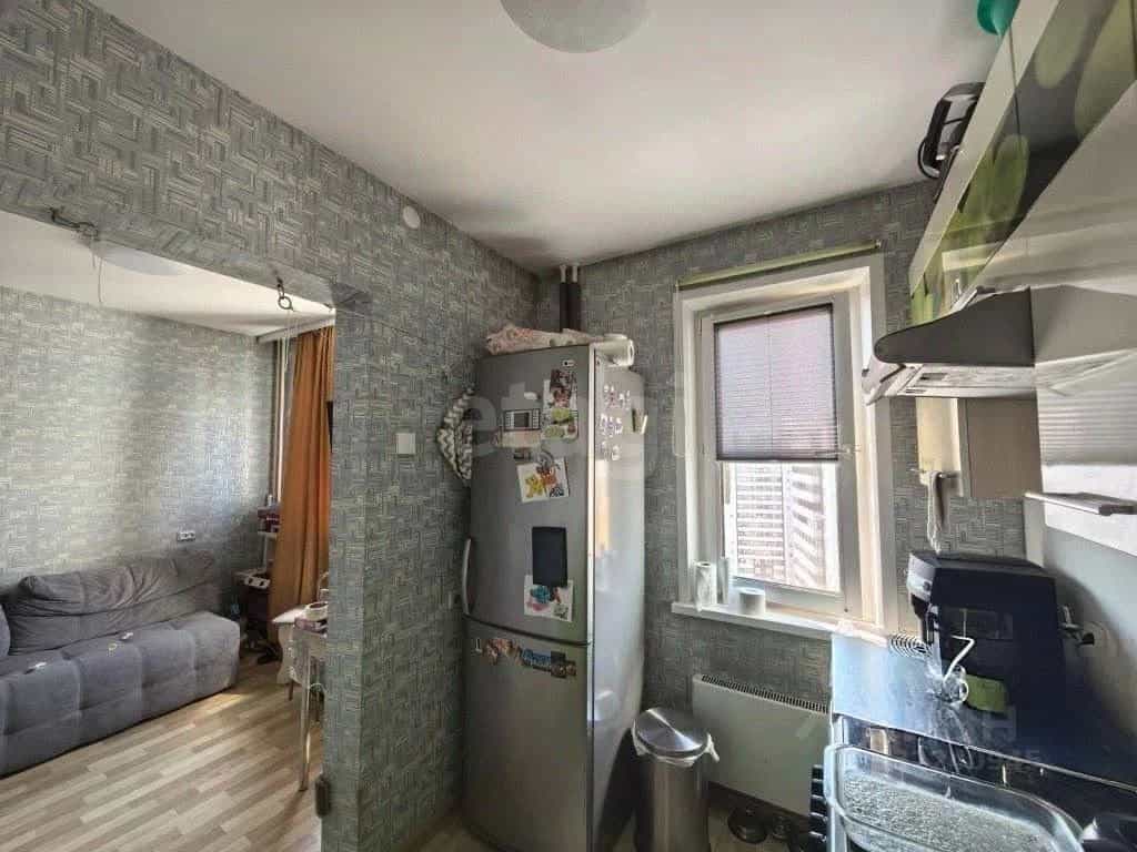 Россия, Красноярск, Апрельская улица, 5А, фото 8
