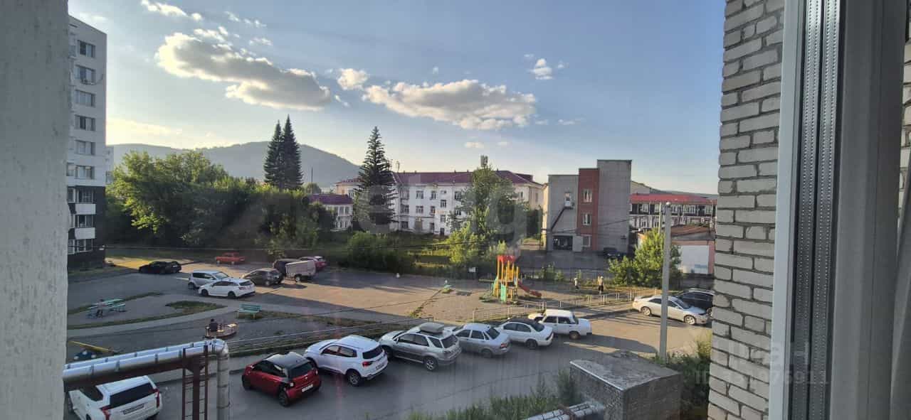 Россия, Республика Алтай, Горно-Алтайск, Набережная улица, 31, фото 6