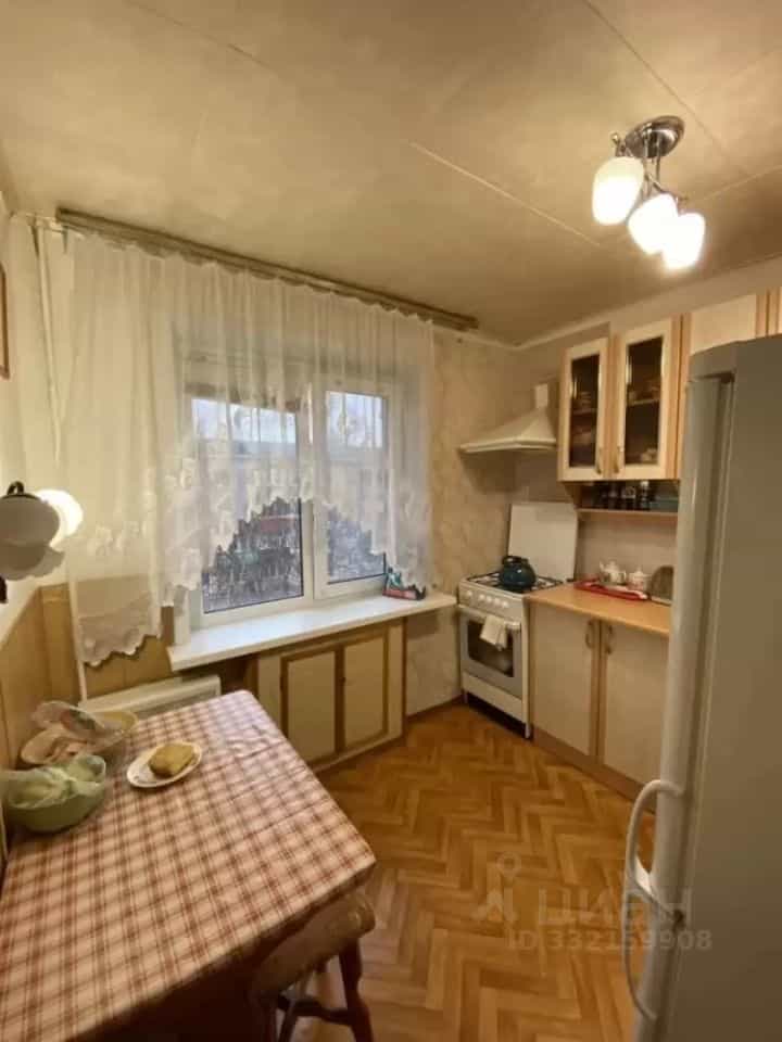 Россия, Самарская область, Сызрань, улица Лазо, 24, фото 5