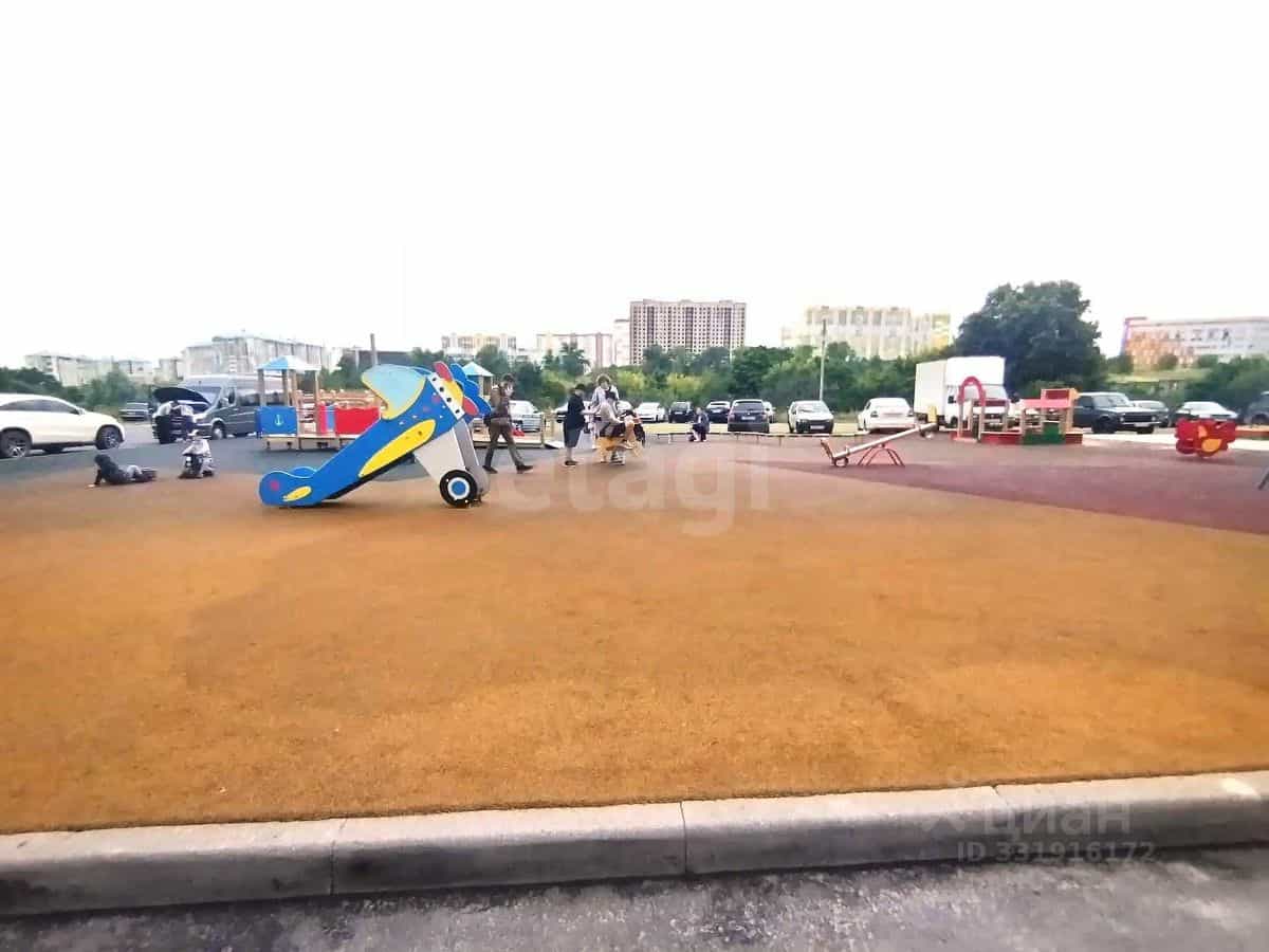 Россия, Курск, проспект Вячеслава Клыкова, 9Б, фото 38