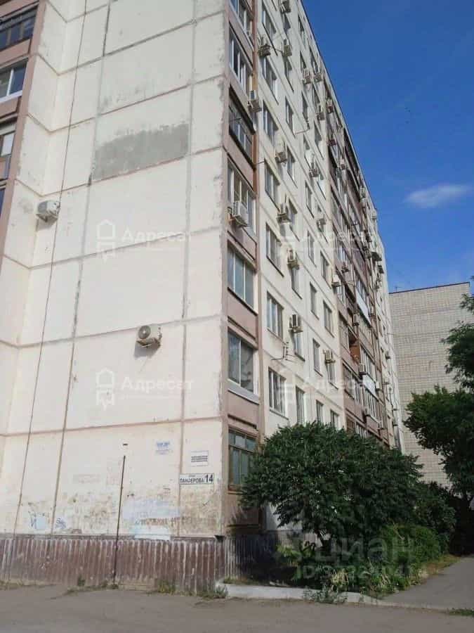 Россия, Волгоград, улица Панфёрова, 14, фото 16
