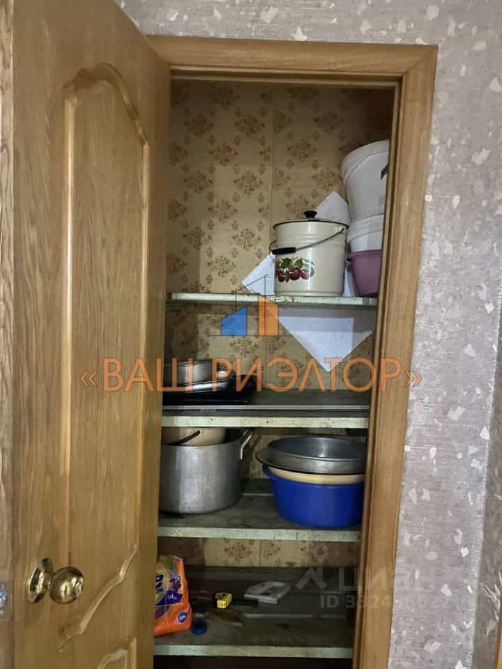 Россия, Белгородская область, Губкин, Комсомольская улица, 49, фото 10