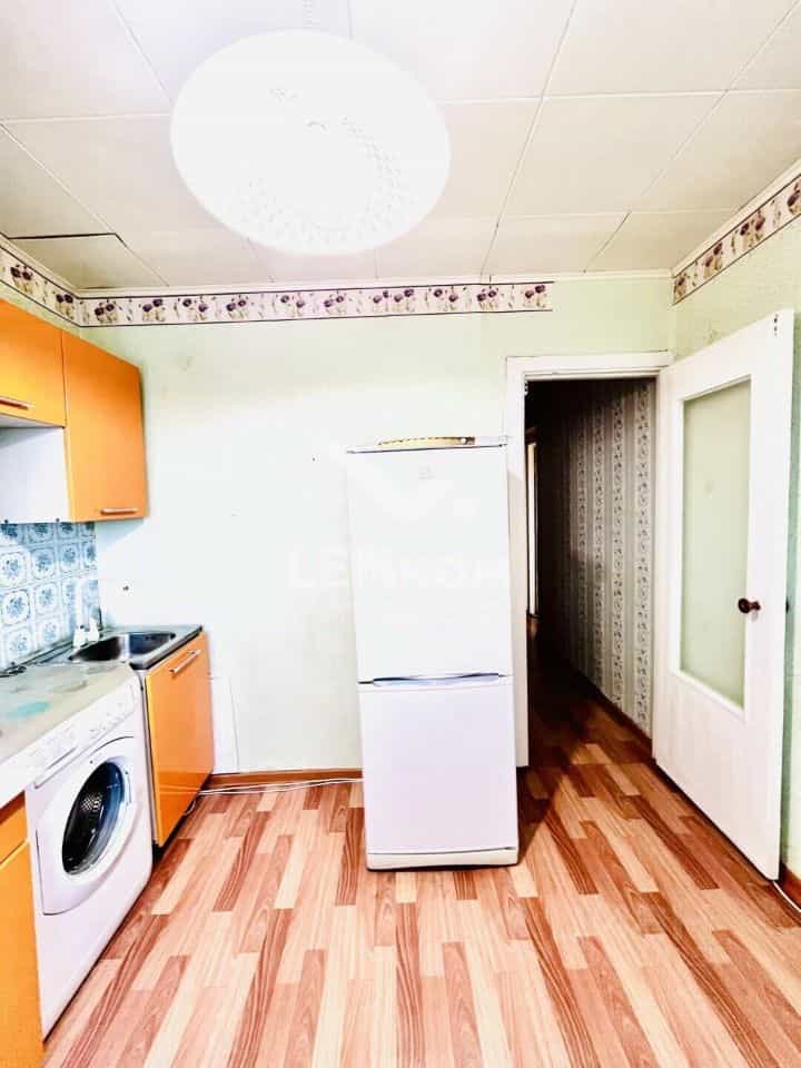 Россия, Удмуртская Республика, Ижевск, улица 30 лет Победы, 15Б, фото 6