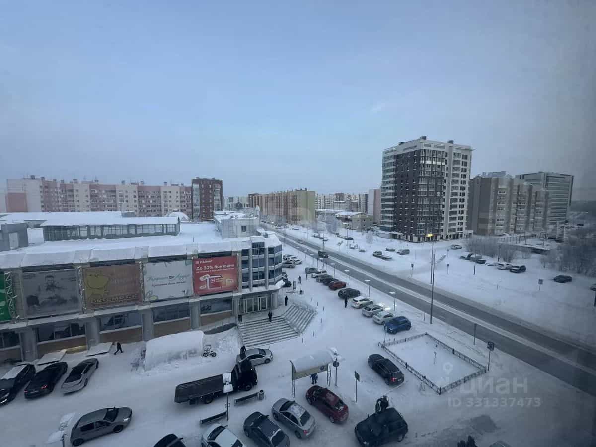 Россия, Ямало-Ненецкий автономный округ, Новый Уренгой, район Северная Жилая Часть, микрорайон Мирный, 1/7А, фото 7