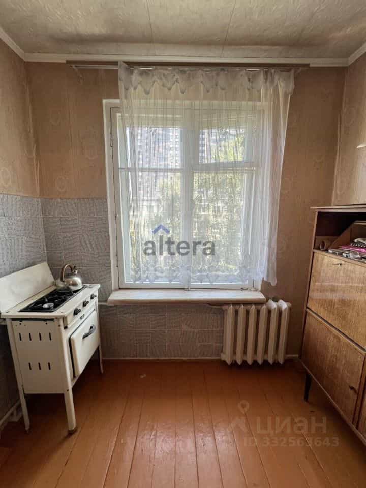 Россия, Республика Татарстан (Татарстан), Казань, улица Короленко, 71, фото 9