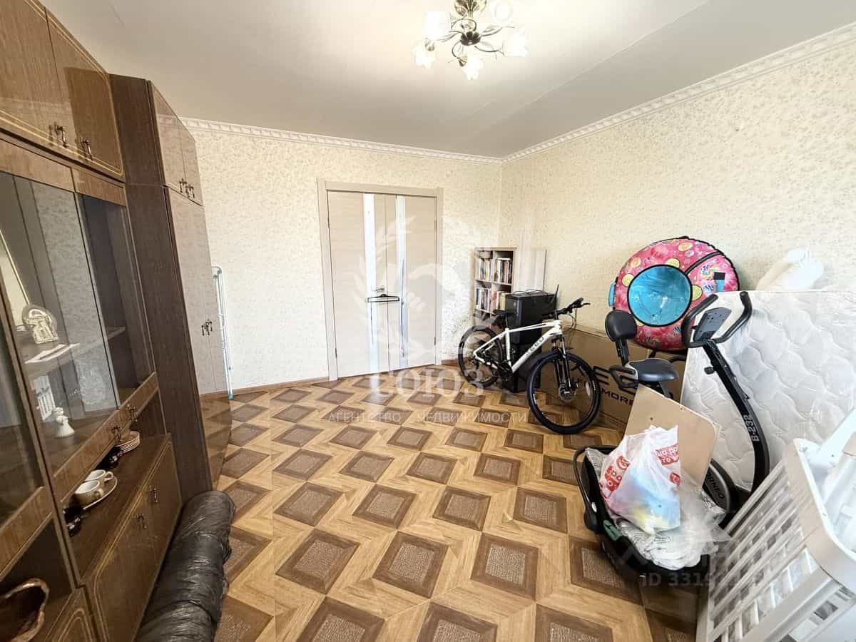 Россия, Калуга, микрорайон Анненки, улица Анненки, 18, фото 5