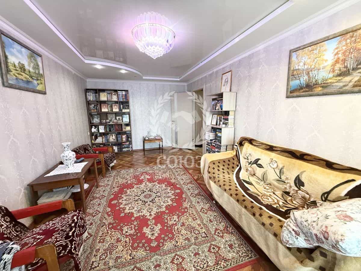 Россия, Калуга, микрорайон Анненки, улица Анненки, 18, фото 7