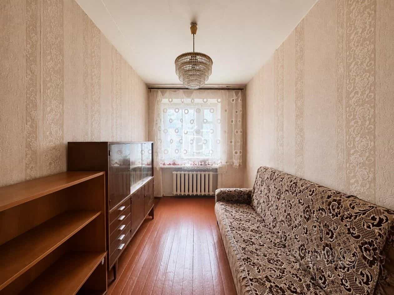 Россия, Калуга, улица Космонавта Комарова, 45