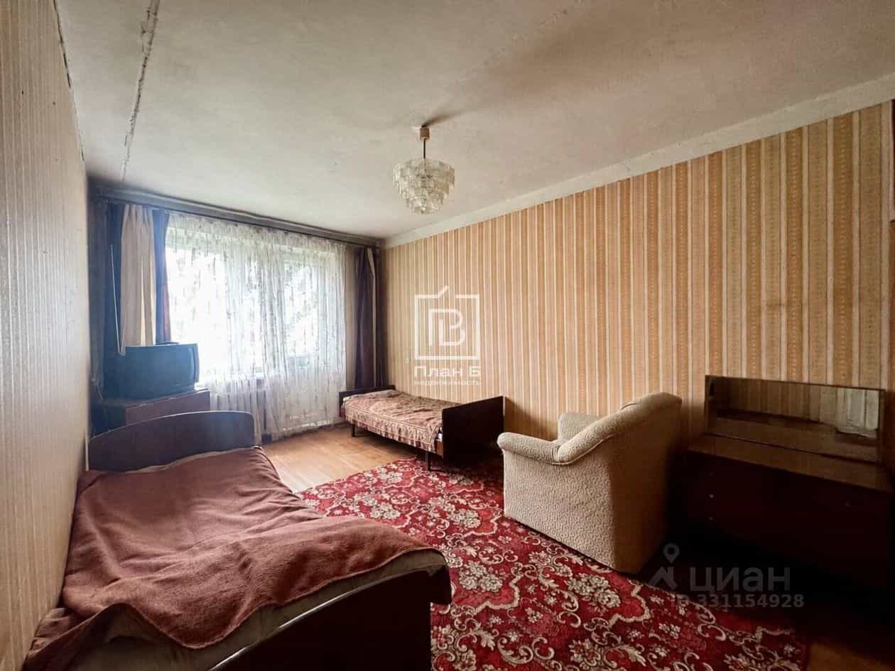 Россия, Калуга, улица Космонавта Комарова, 45, фото 5