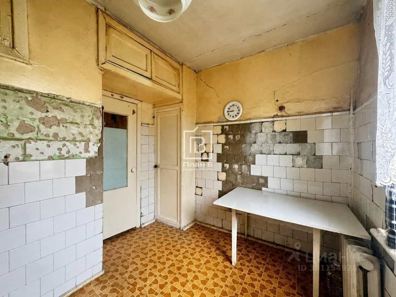 Россия, Калуга, улица Космонавта Комарова, 45, фото 8