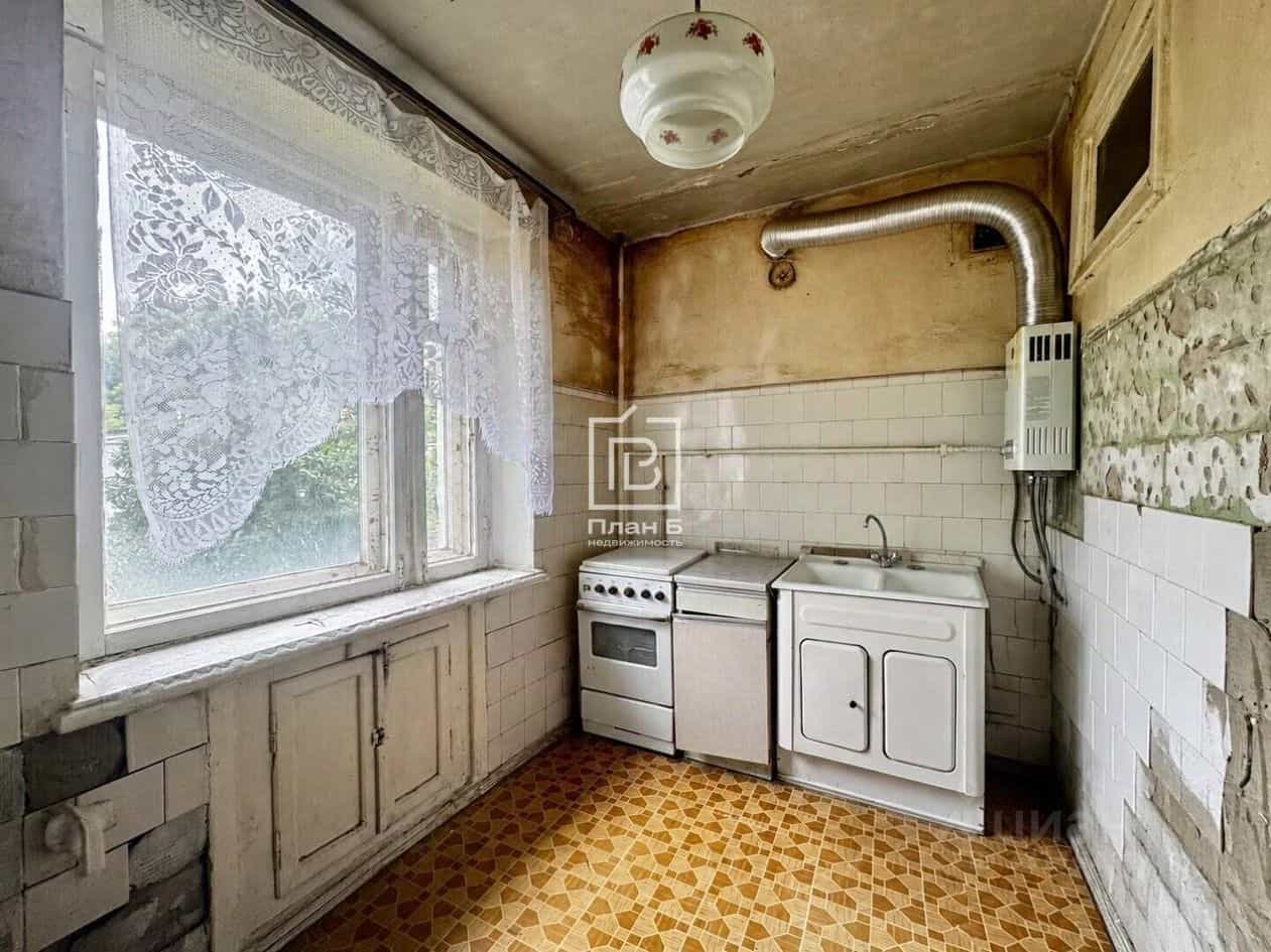 Россия, Калуга, улица Космонавта Комарова, 45, фото 10
