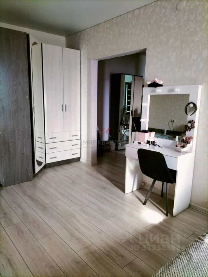 Россия, Республика Хакасия, Черногорск, улица Генерала Тихонова, 17
