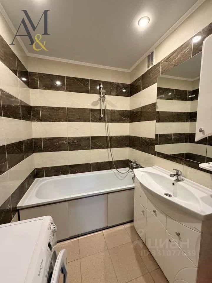 Россия, Курск, проспект Вячеслава Клыкова, 34, фото 10