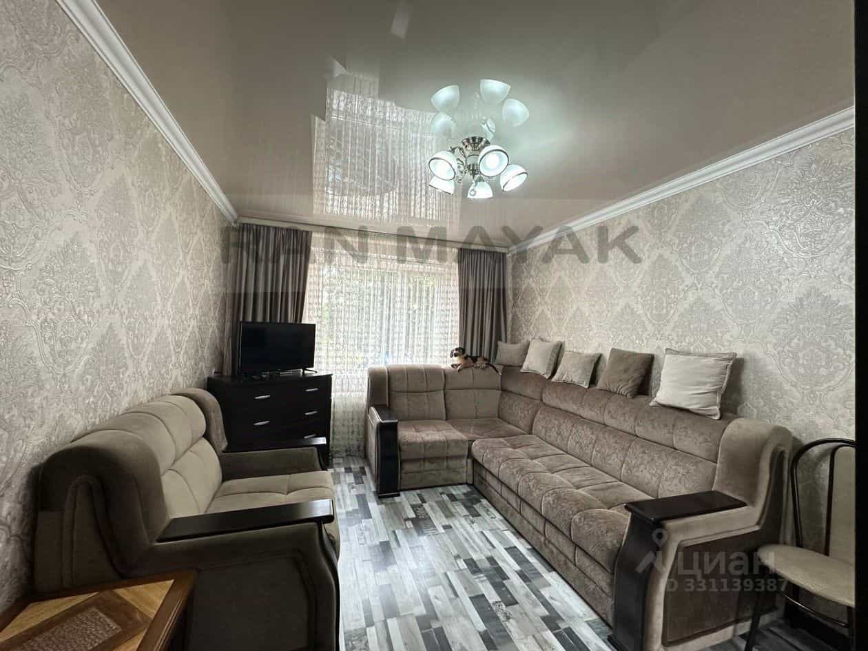 Россия, Республика Адыгея (Адыгея), Майкоп, улица Димитрова, 14