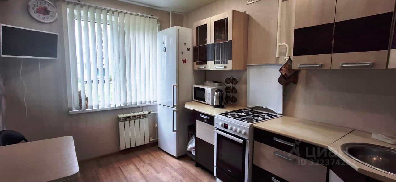 Россия, Тульская область, Новомосковск, Молодёжная улица, 4, фото 11