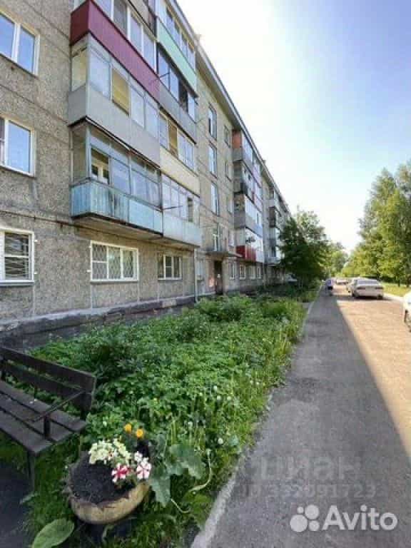 Россия, Кемеровская область — Кузбасс, Новокузнецк, улица Климасенко, 5/4