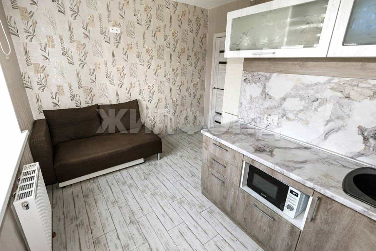 Россия, Алтайский край, Барнаул, Партизанская улица, 203, фото 3