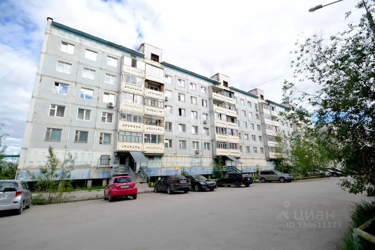 Россия, Республика Саха (Якутия), Якутск, улица Петровского, 27/1, фото 33