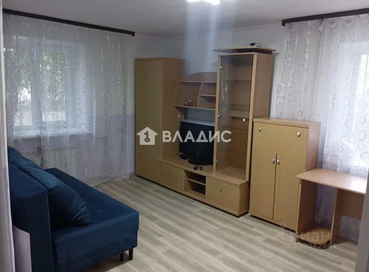 Россия, Республика Бурятия, Улан-Удэ, улица Добролюбова, 3, фото 2