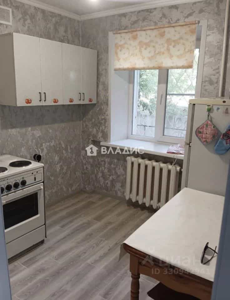 Россия, Республика Бурятия, Улан-Удэ, улица Добролюбова, 3, фото 4