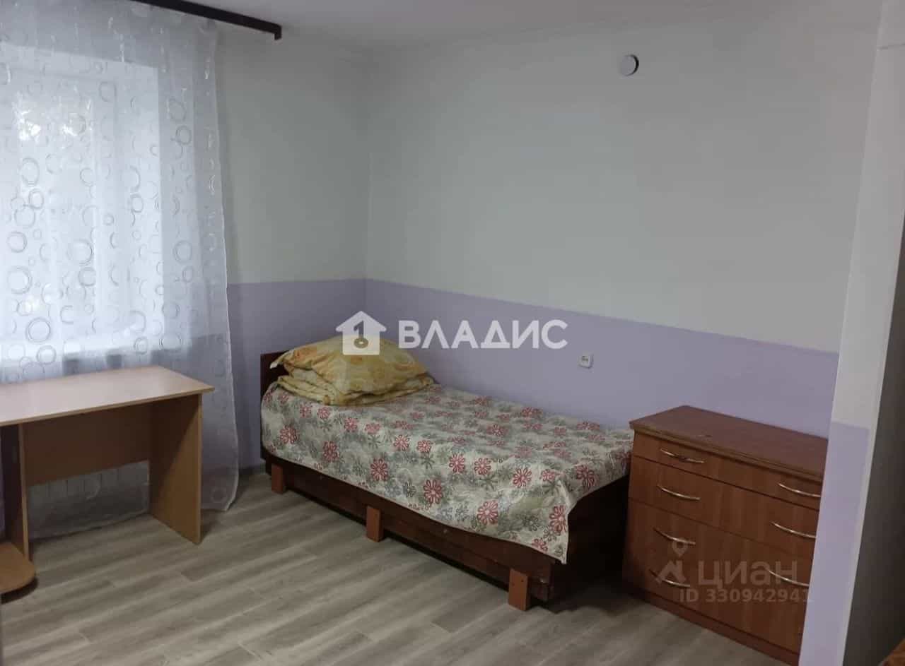 Россия, Республика Бурятия, Улан-Удэ, улица Добролюбова, 3, фото 6