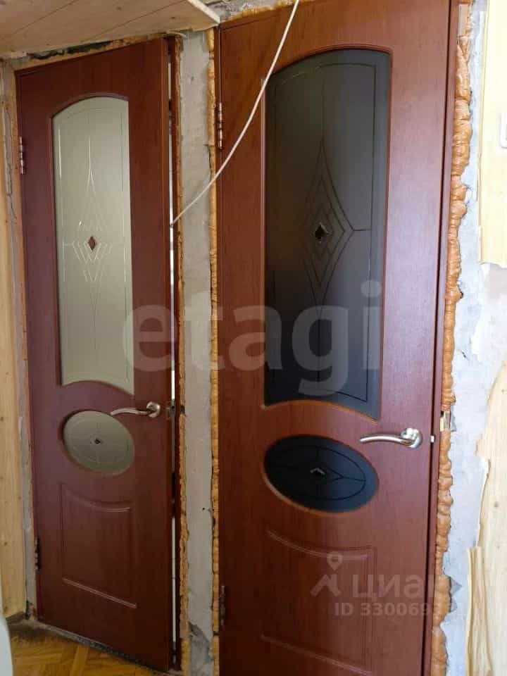 Россия, Псковская область, Остров, улица 1 Мая, 10, фото 16