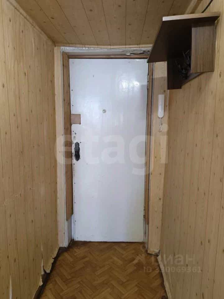 Россия, Псковская область, Остров, улица 1 Мая, 10, фото 17