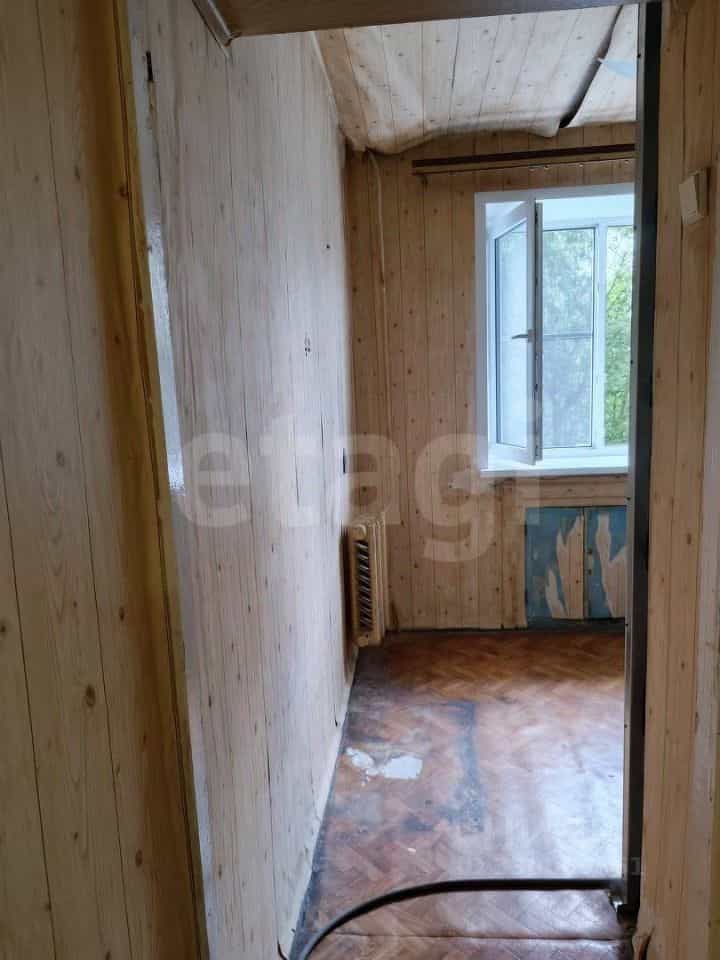 Россия, Псковская область, Остров, улица 1 Мая, 10, фото 19