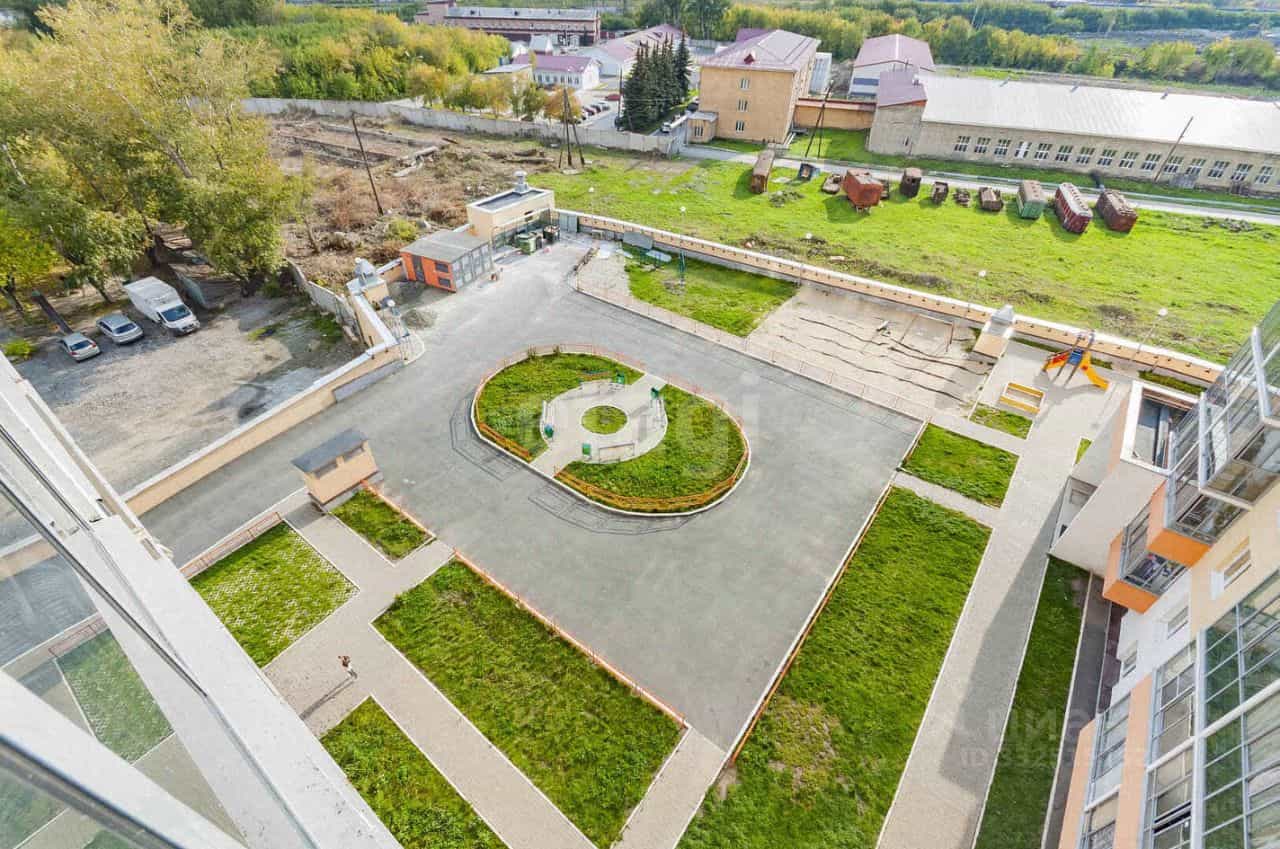 Россия, Свердловская область, Екатеринбург, улица Лётчиков, 7, фото 9