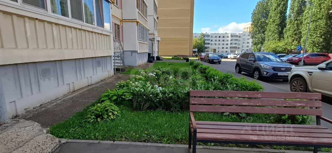 Россия, Республика Татарстан (Татарстан), Набережные Челны, бульвар Кол Гали, 20А, фото 8