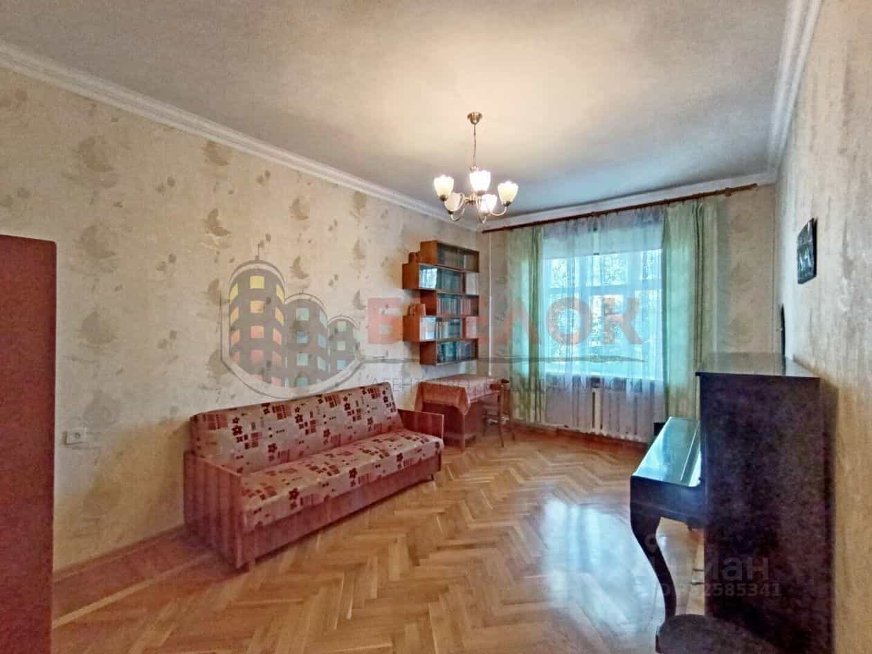 Россия, Ростов-на-Дону, проспект Михаила Нагибина, 27, фото 3