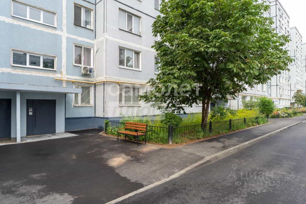 Россия, Республика Татарстан (Татарстан), Казань, улица Адоратского, 27Б, фото 3