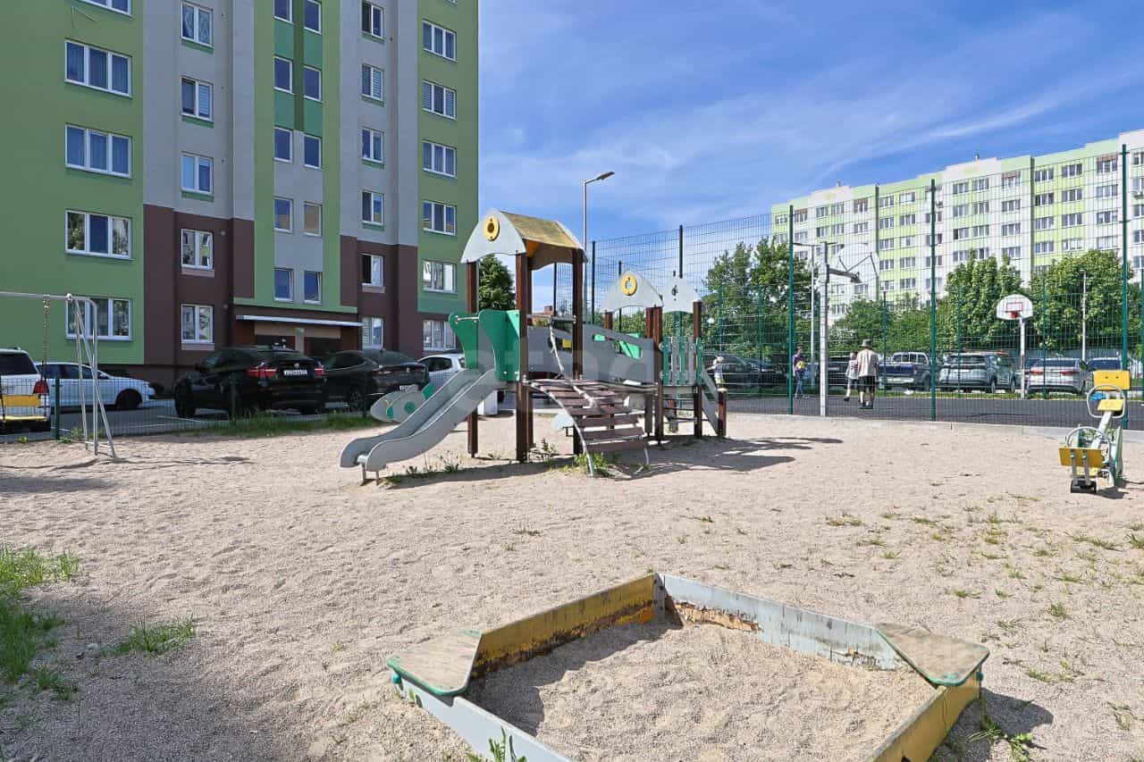 Россия, Калининград, улица Баженова, 13Б, фото 18