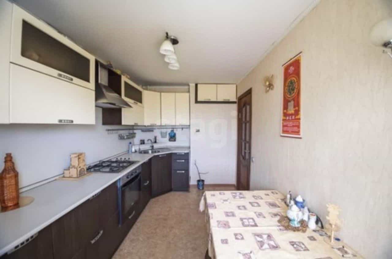 Россия, Республика Татарстан (Татарстан), Альметьевск, улица Герцена, 94, фото 7